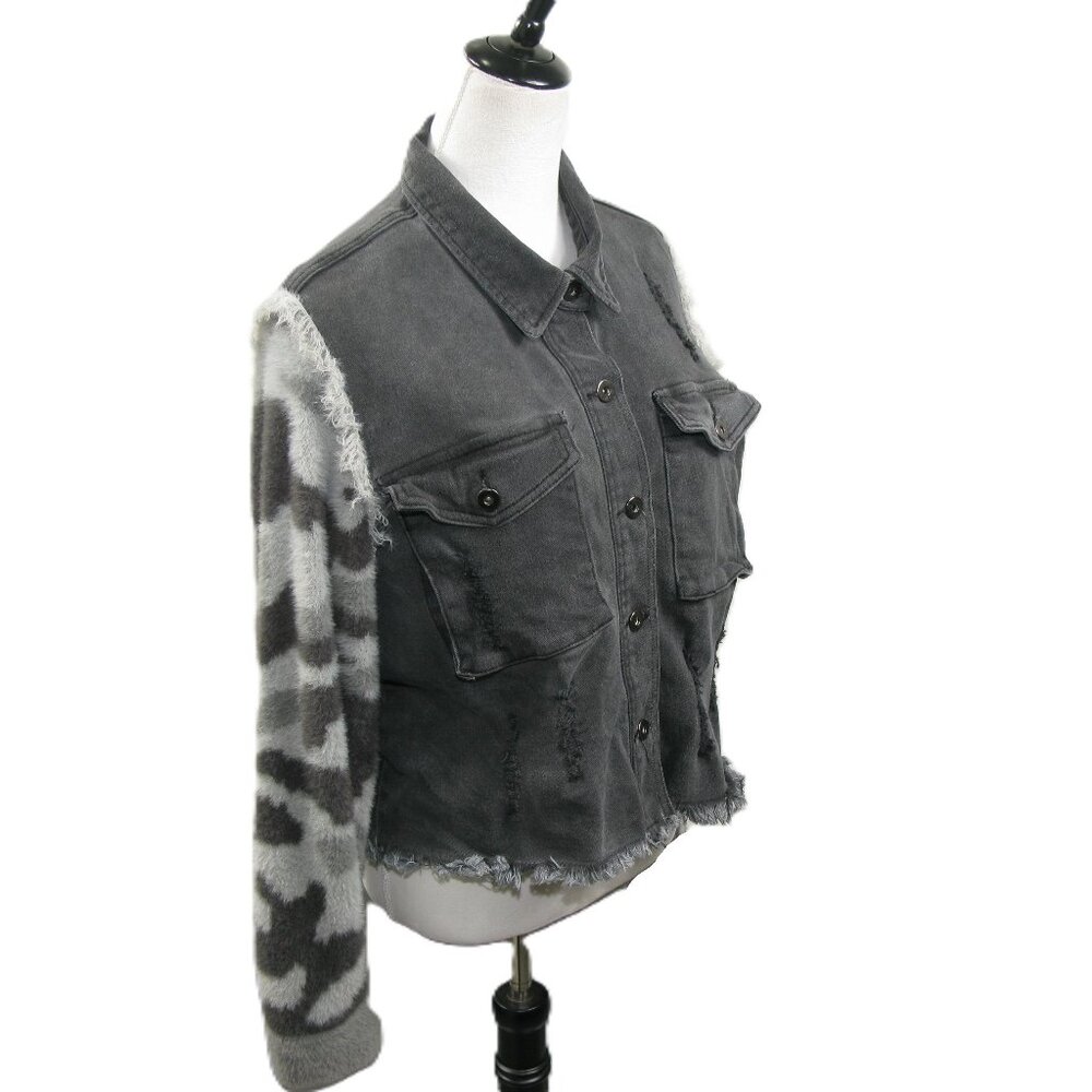 Vintage Havana Matte Black Distressed Camo Knit Sleeve Denim Jacket Size Medium